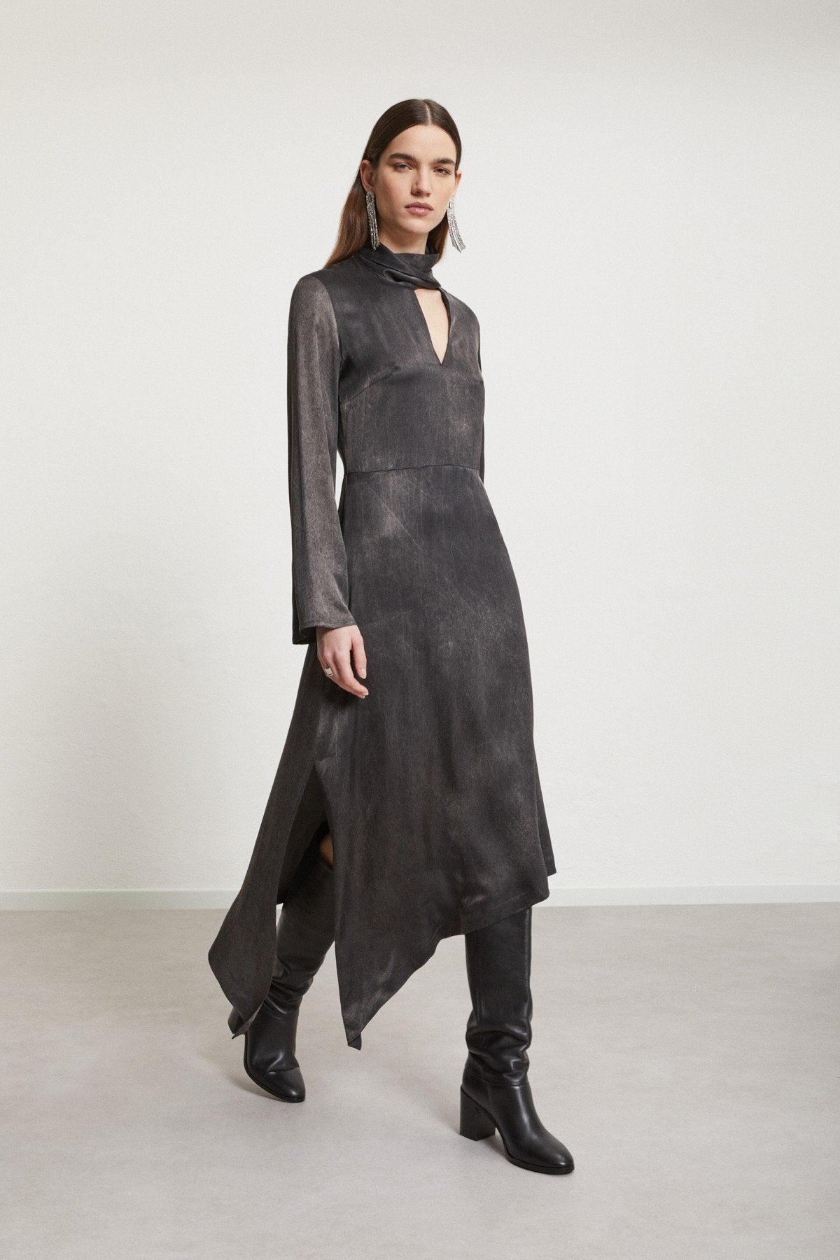 Ottod'Ame - Viscose Asymmetrical Dress with Sash